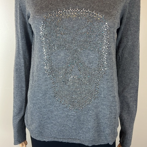 Zadig &  Voltaire Miss Deluxe CP Grey Cashmere Embellished Skull Sweater - Picture 2 of 7